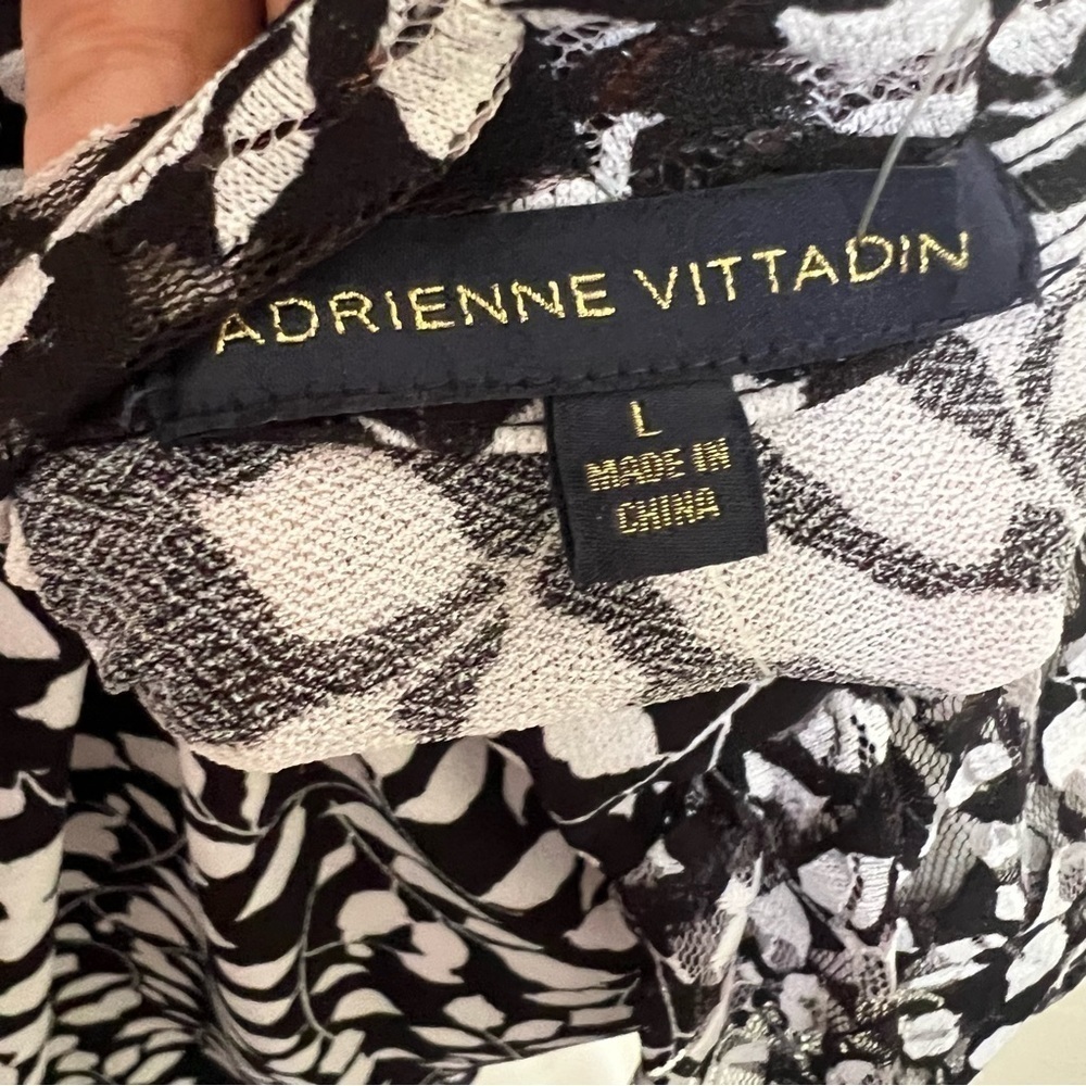 Adrienne Vittadini Blouse NWT Black White Leaf Prnt Lace Sleeve Tie Neck VK32766 - Picture 10 of 12